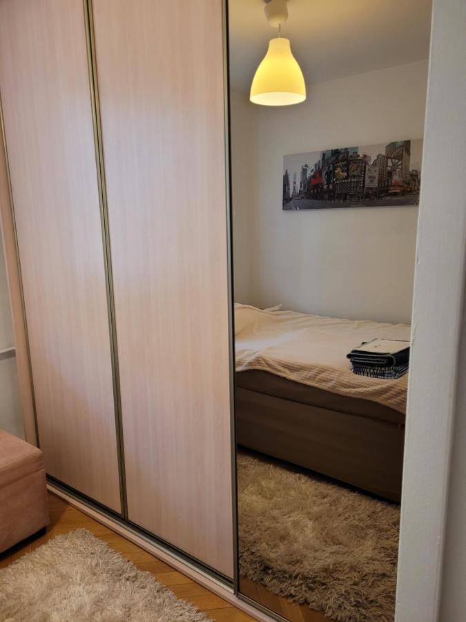 Filmowy Zoliborz Apartment Warsaw Exterior photo